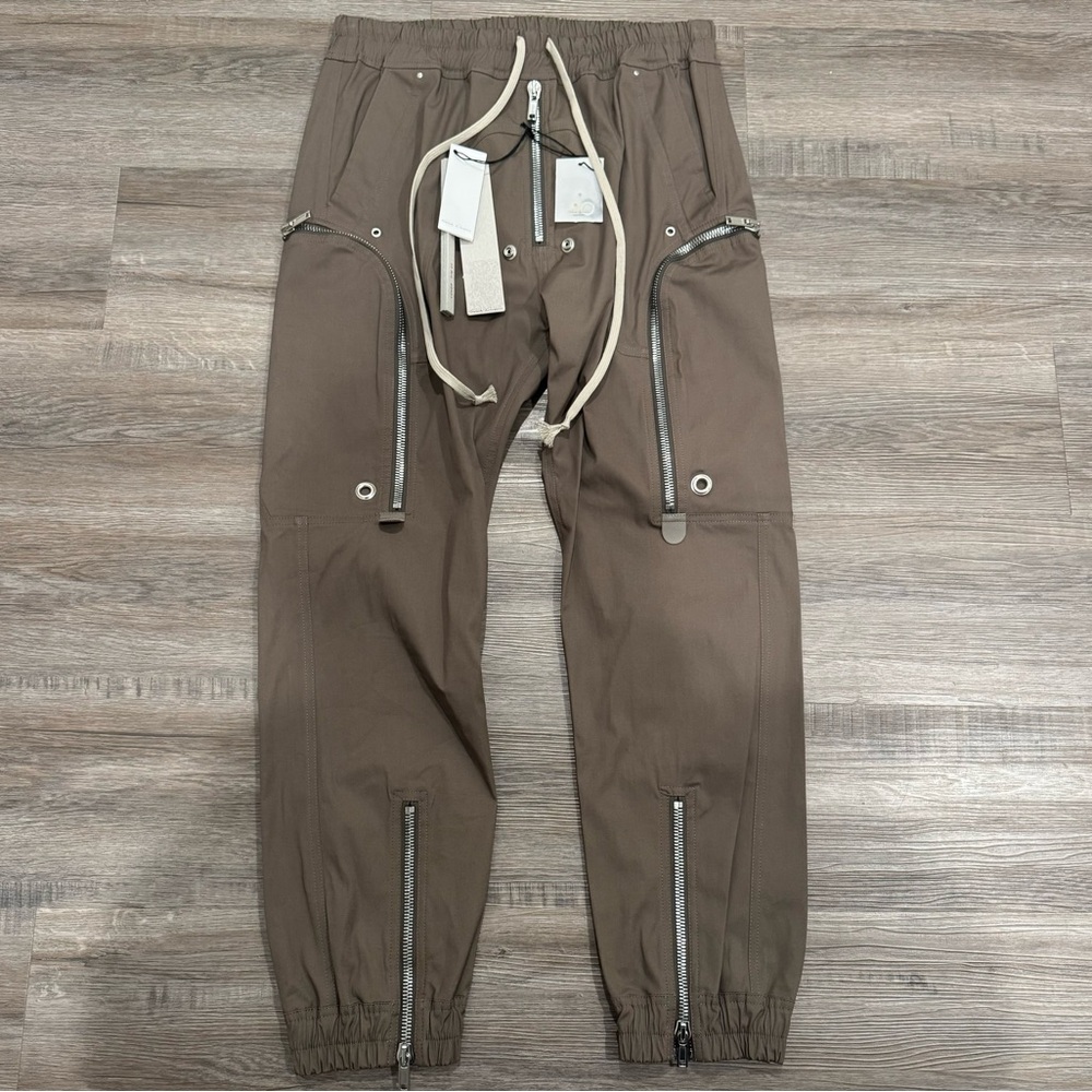Rick Owens Bauhaus Cargo Drawstring Pants in Dust - Picture 2 of 15